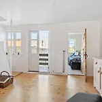 3 Bedroom Lovely In