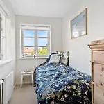 3 Bedroom Lovely In Dom wakacyjny Fåborg