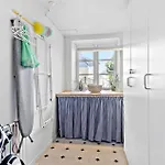 Dom wakacyjny 3 Bedroom Lovely In *