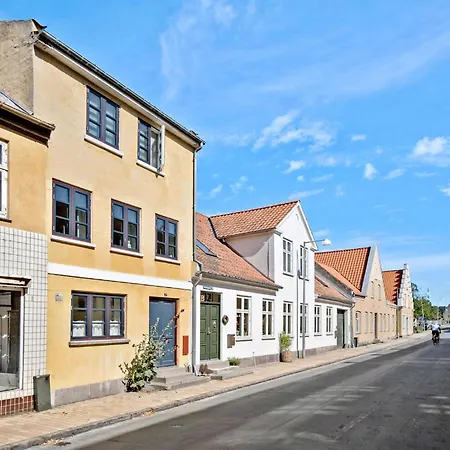 Дом отдыха 3 Bedroom Lovely In Фоборг